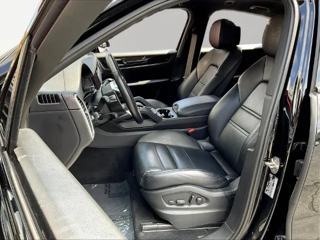 Porsche Cayenne photo 22