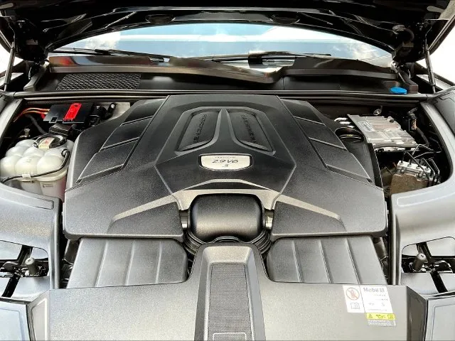 Porsche Cayenne photo 31