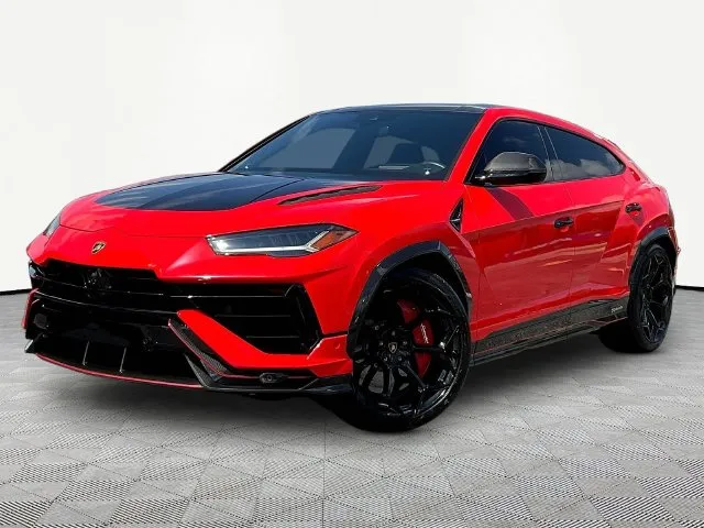 Lamborghini URUS photo 3