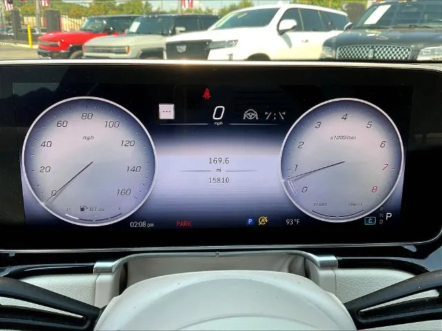 Mercedes-Benz S-Class photo 15