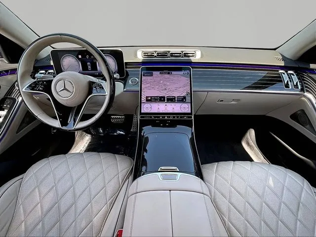 Mercedes-Benz S-Class photo 9