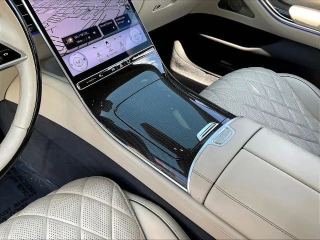 Mercedes-Benz S-Class photo 19