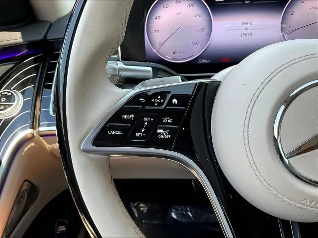 Mercedes-Benz S-Class photo 13