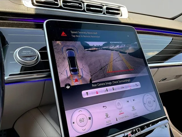 Mercedes-Benz S-Class photo 16