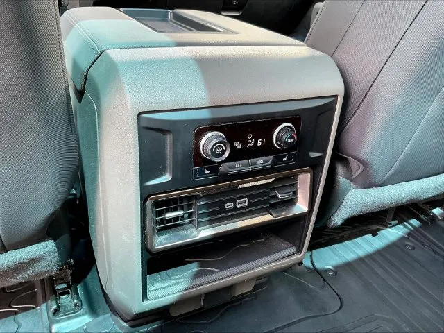 GMC Hummer EV Pickup photo 13