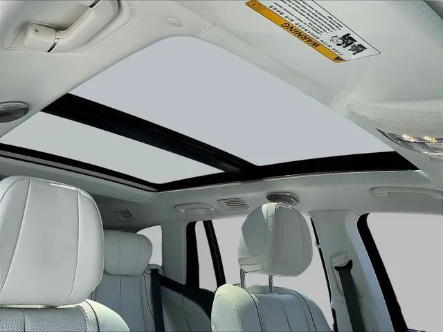 Mercedes-Benz GLS photo 29