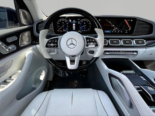 Mercedes-Benz GLS photo 10