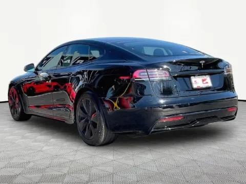 More photos of 2022 Tesla Model S at Gravity Autos Marietta, GA