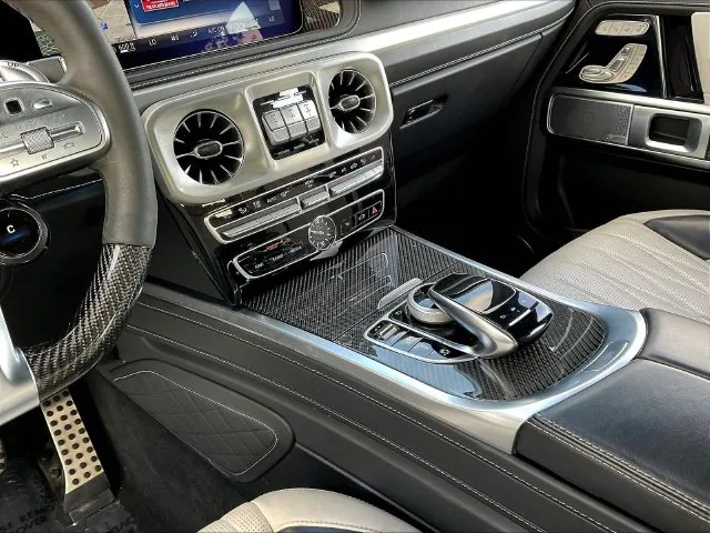 Mercedes-Benz G-Class photo 20