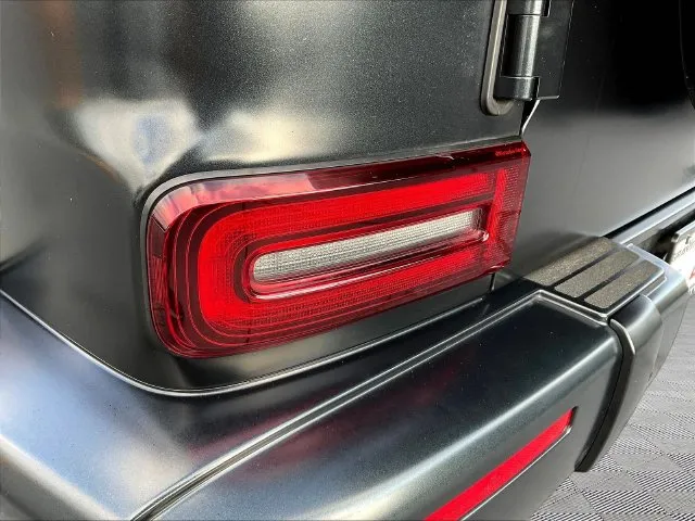 Mercedes-Benz G-Class photo 25