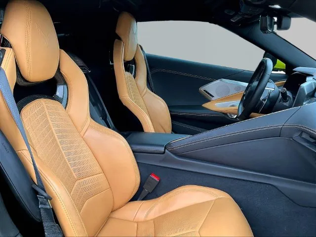 Chevrolet Corvette photo 25
