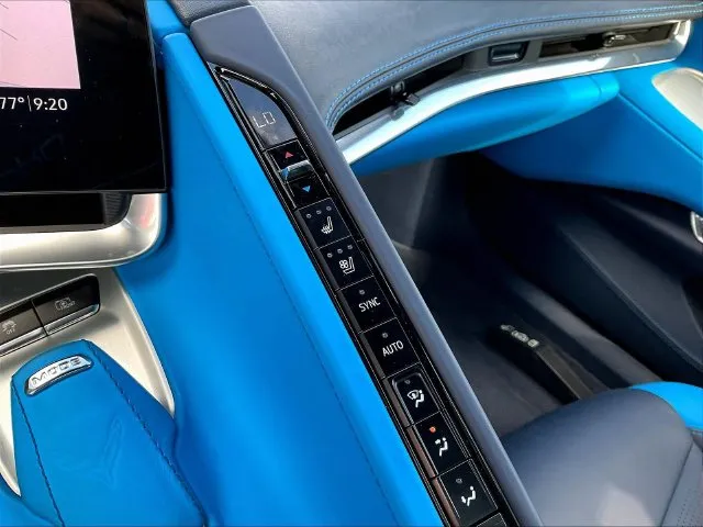 Chevrolet Corvette photo 16
