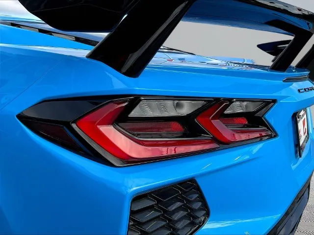 Chevrolet Corvette photo 22