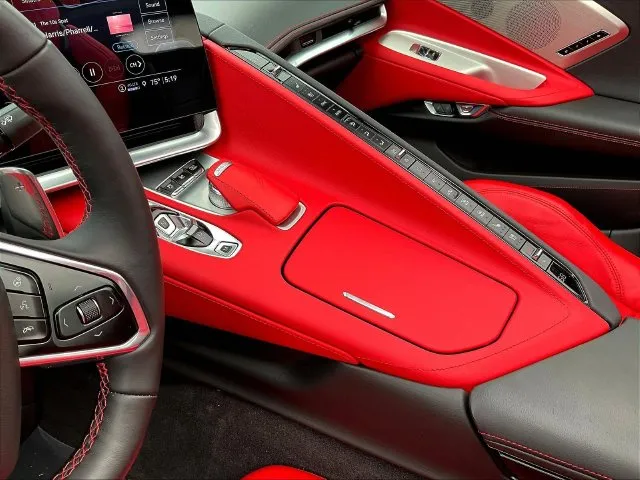 Chevrolet Corvette photo 18