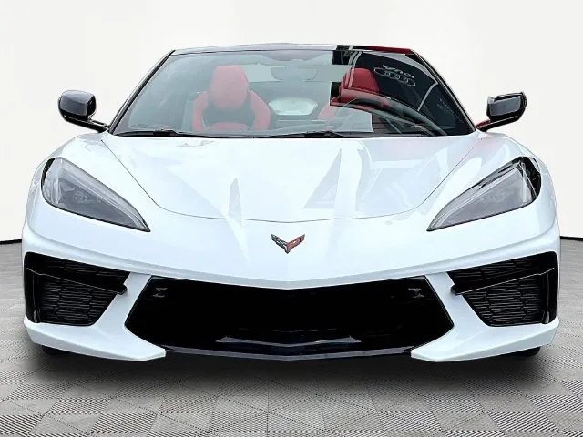 Chevrolet Corvette photo 2