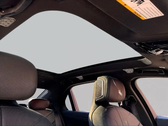 BMW 7 Series photo 28