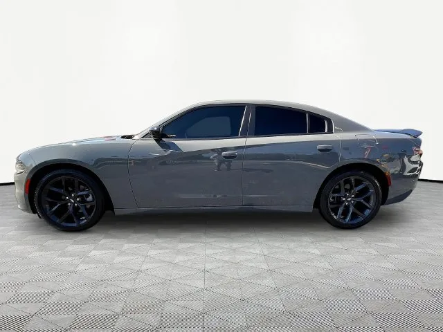 Dodge Charger photo 4
