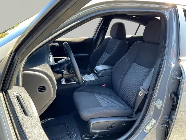 Dodge Charger photo 22