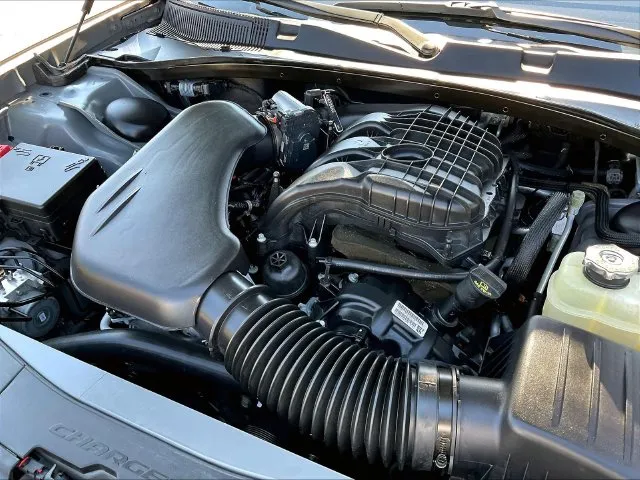 Dodge Charger photo 32