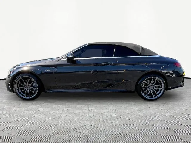 Mercedes-Benz C-Class photo 4