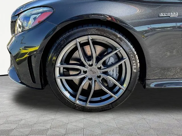 Mercedes-Benz C-Class photo 33