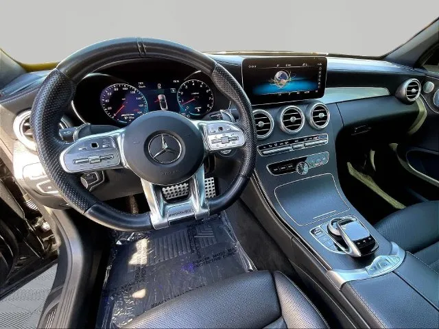 Mercedes-Benz C-Class photo 9