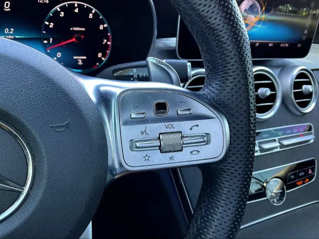 Mercedes-Benz C-Class photo 13