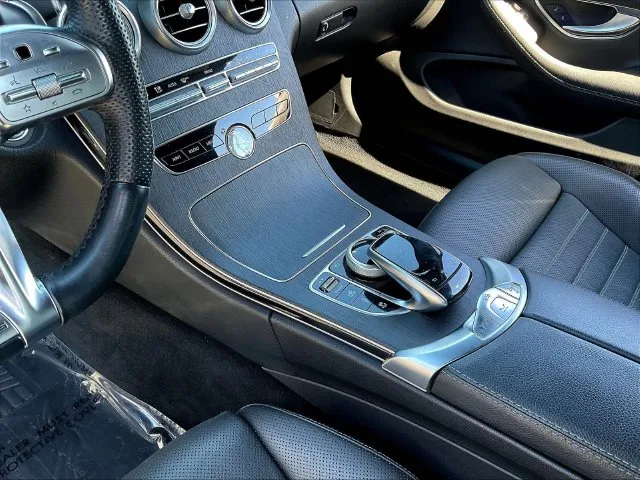 Mercedes-Benz C-Class photo 18