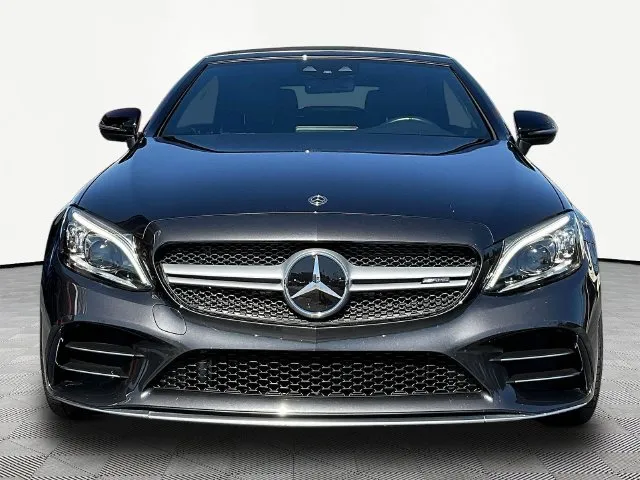 Mercedes-Benz C-Class photo 2