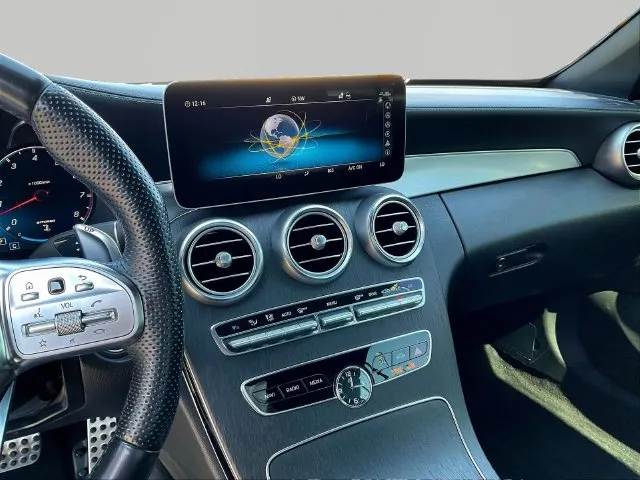 Mercedes-Benz C-Class photo 11