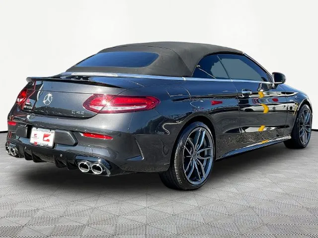 Mercedes-Benz C-Class photo 7