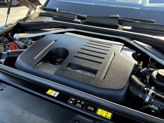 Land Rover Range Rover Sport photo 32