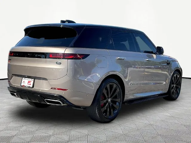 Land Rover Range Rover Sport photo 7