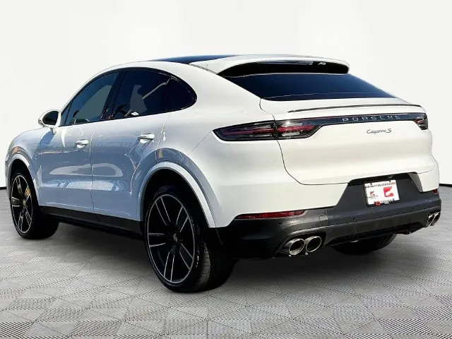 Porsche Cayenne photo 5