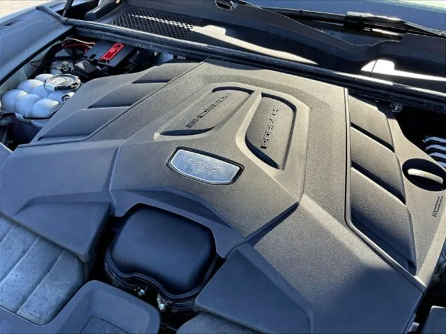 Porsche Cayenne photo 32