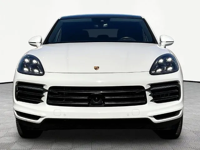 Porsche Cayenne photo 2