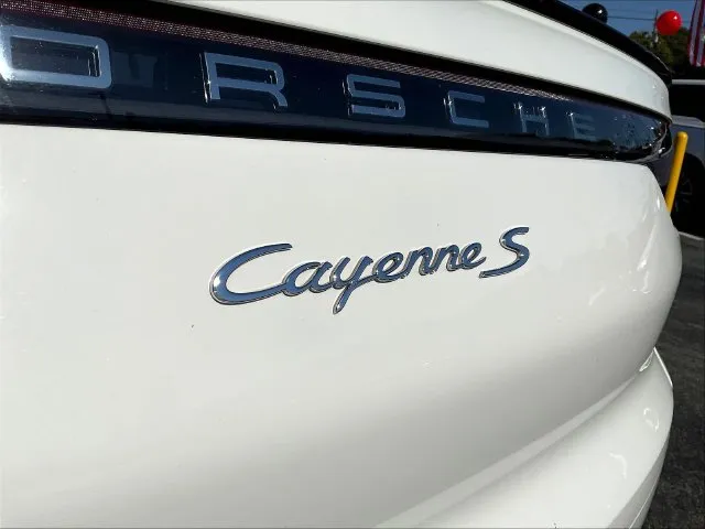 Porsche Cayenne photo 25