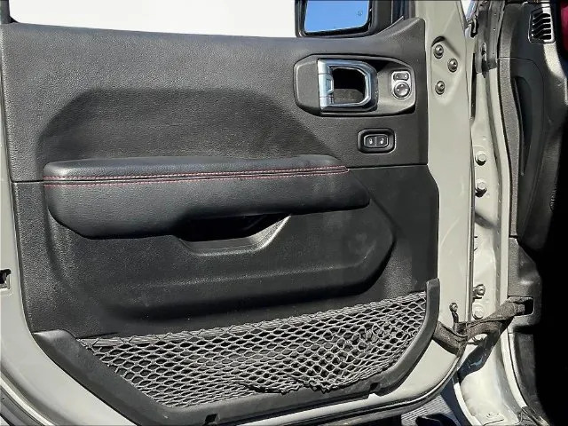 Jeep Gladiator photo 23