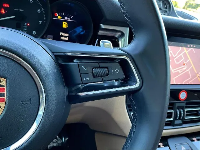 Porsche Macan photo 14