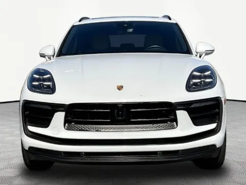 Photos of 2023 Porsche Macan for sale in Marietta, GA at Gravity Autos Marietta
