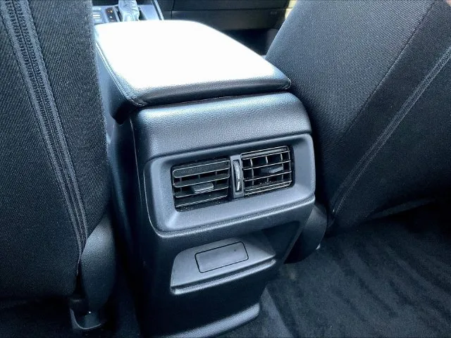 Honda CR-V photo 12