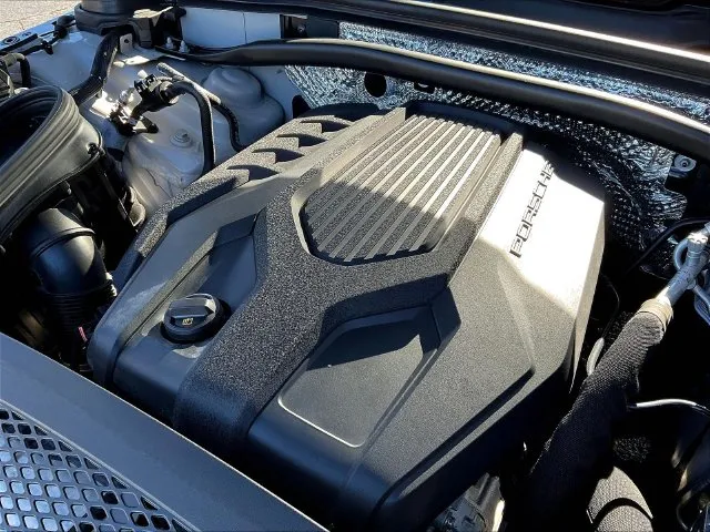 Porsche Macan photo 31
