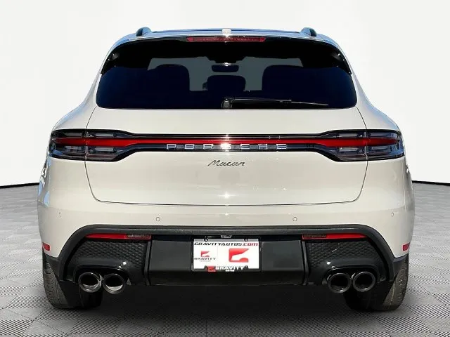 Porsche Macan photo 6
