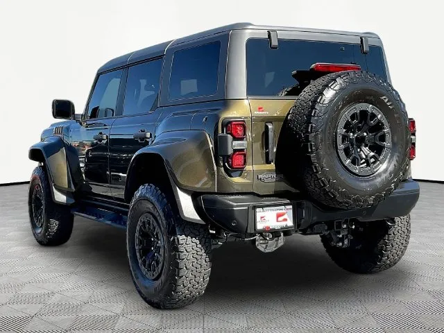 Ford Bronco photo 5