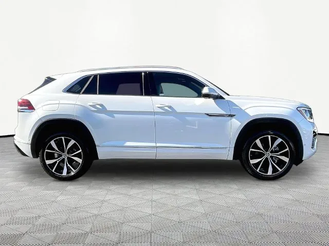 Volkswagen Atlas Cross Sport photo 8