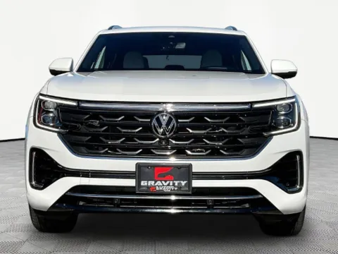 Photos of 2024 Volkswagen Atlas Cross Sport 2.0T SEL Premium R-Line for sale in Marietta, GA at Gravity Autos Marietta
