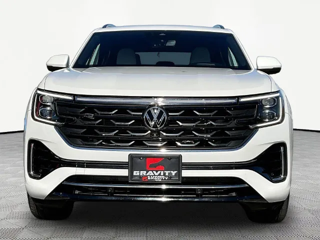 Volkswagen Atlas Cross Sport photo 2