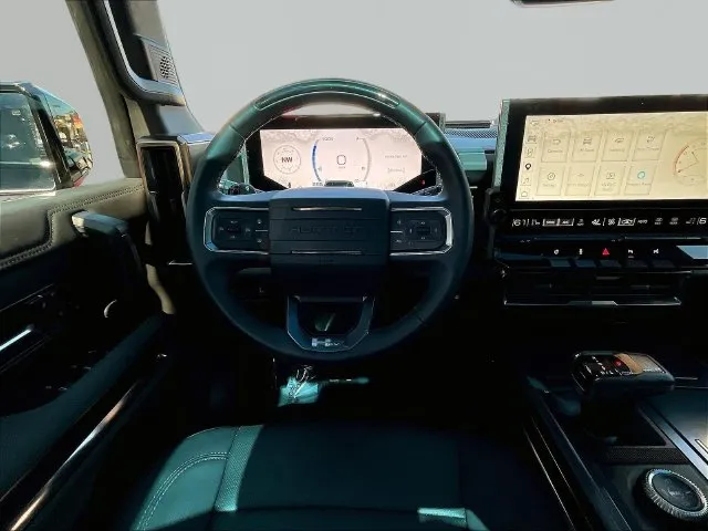 GMC Hummer EV SUV photo 10