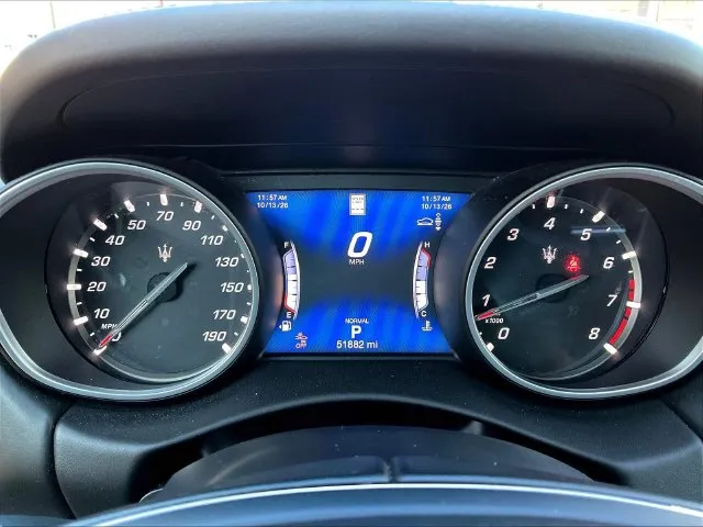 Maserati Levante photo 15