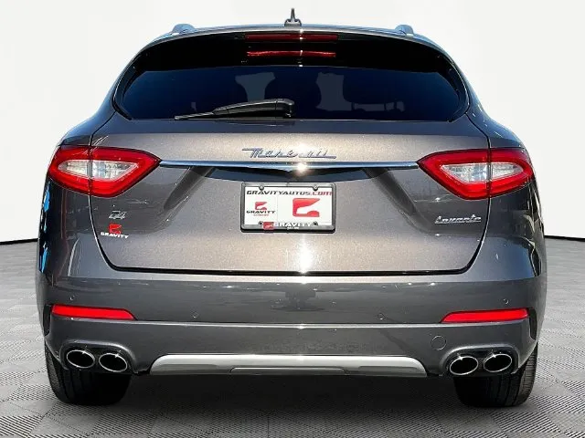 Maserati Levante photo 6